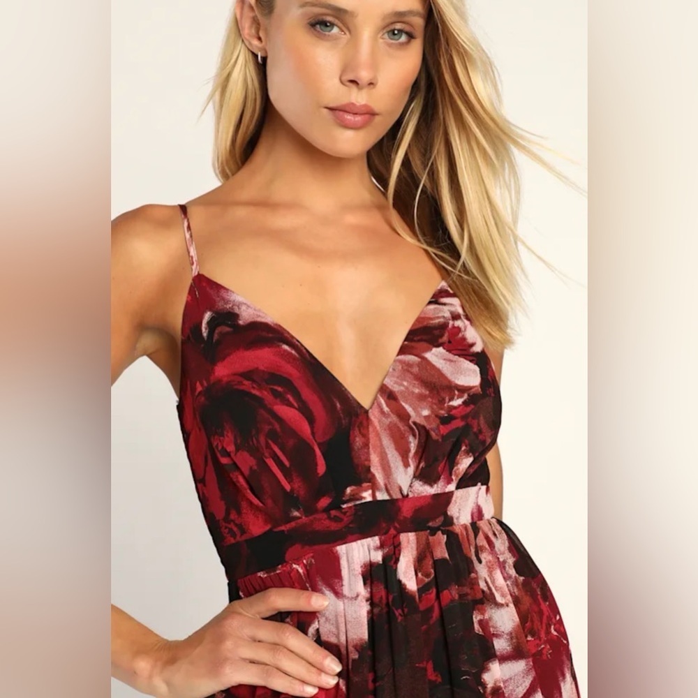 Gorgeous Blooms Burgundy Floral Print Tiered Maxi Dress ❤️ Size Small - Picture 2 of 7
